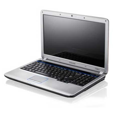 P. SAMSUNG NP-R530-JAS03ES T4400/4GB/320GB/15.6 LED W7HP